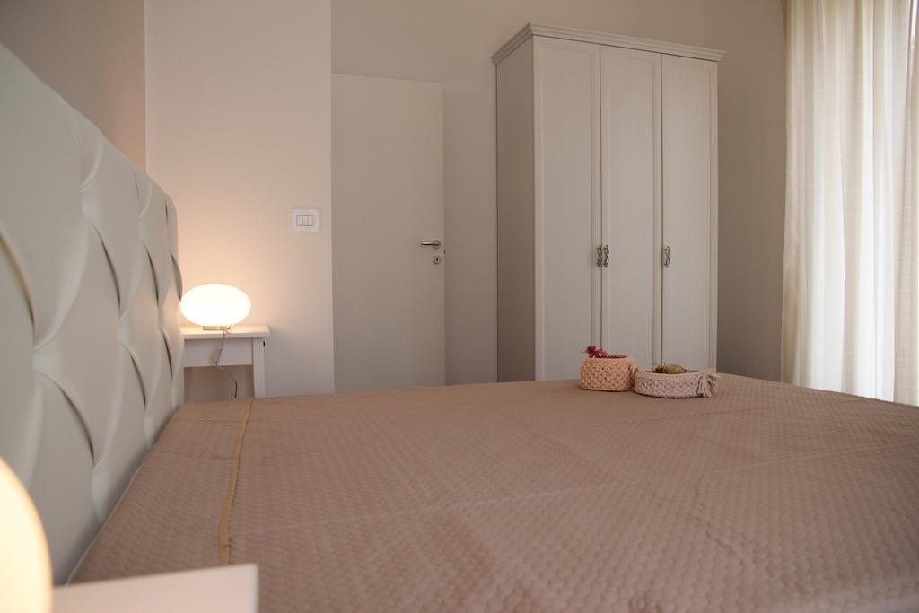 Domusapuliae Apartments โมโนโปลี ภายนอก รูปภาพ